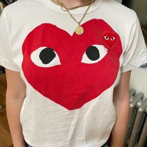 COMME DES GARCONS PLAY WOMEN'S DOUBLE HEART LOGO T